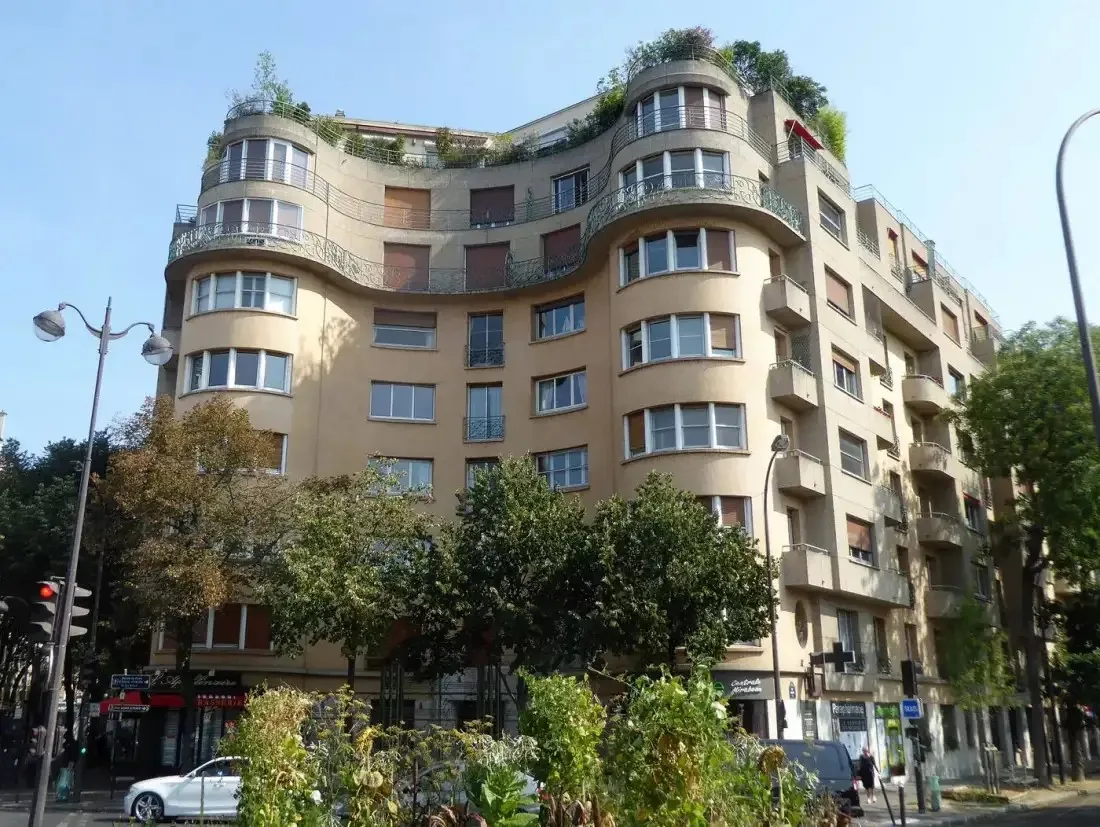 nettoyage façade immeuble Tours — avant nettoyage