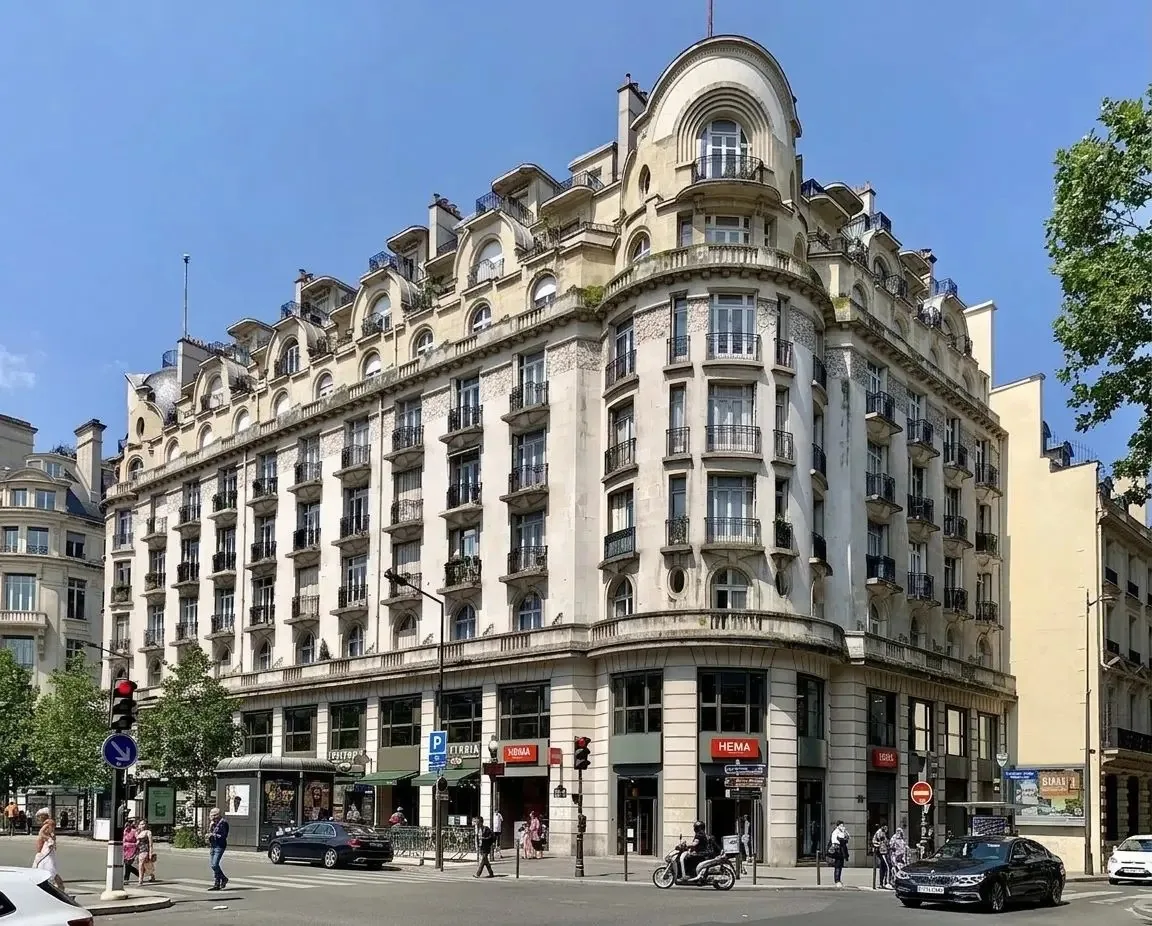 nettoyage pierre de tuffeau Tours — avant nettoyage